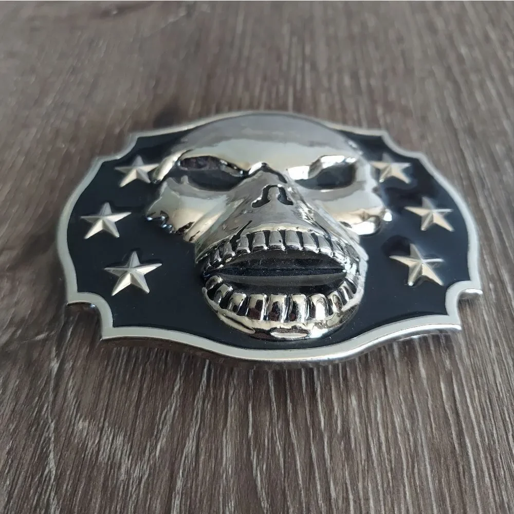 Raised 3D Skull Head Stars Gothic Vibe Motorcycle Biker Style Belt Buckle